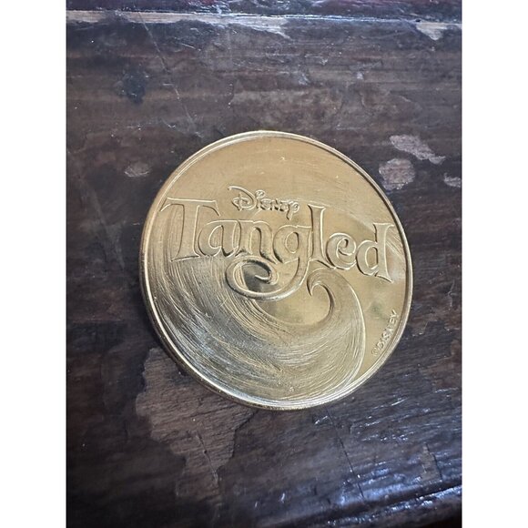 Disney Tangled Token El Capitan Theater Hollywood Walt Disney Animated Pictures - Picture 3 of 4